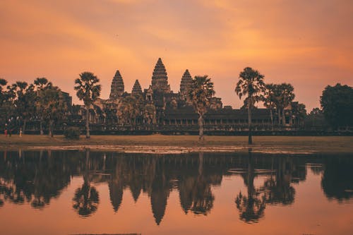 أفضل الدول للهجرة والعمل : كمبوديا