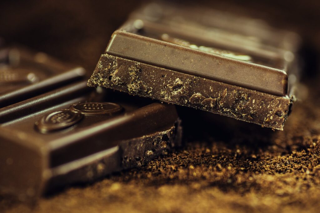 الشوكولاتة الداكنة 1024x682 - ما هي فوائد الشوكولاتة الداكنة وطرق تحضيرها المختلفة